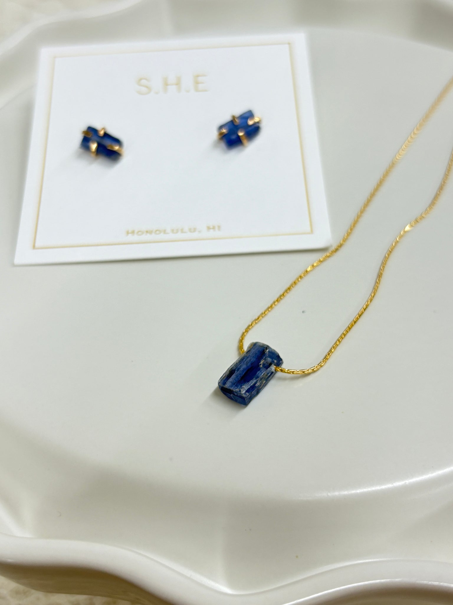 S.H.E Kayanite Necklace/ Earrings