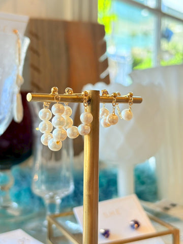 S.H.E Pearl Earrings